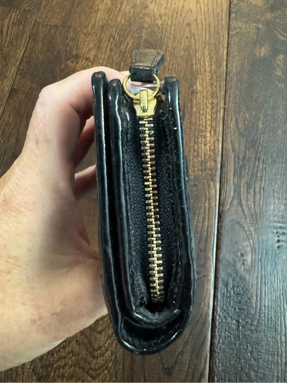 NWOT Coach Black Patent Leather Embossed C Zip Wallet with Gold Tone Logo